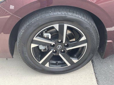 2024 Nissan Sentra SV CVT