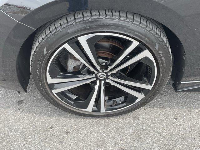 2021 Nissan Sentra SR CVT