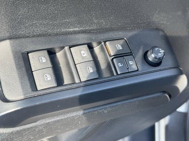 2022 Toyota Tacoma 4WD 4WD SR Double Cab 5' Bed V6 AT (GS)
