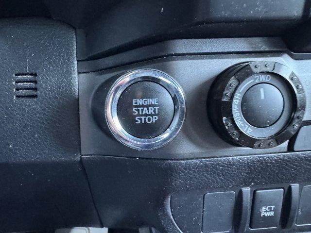 2021 Toyota Tacoma 4WD 4WD TRD Off Road Double Cab 5' Bed V6 AT (Natl)