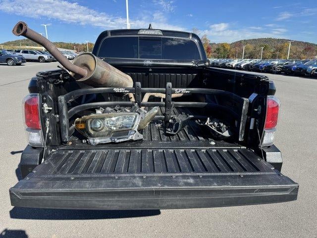2021 Toyota Tacoma 4WD 4WD TRD Off Road Double Cab 5' Bed V6 AT (Natl)