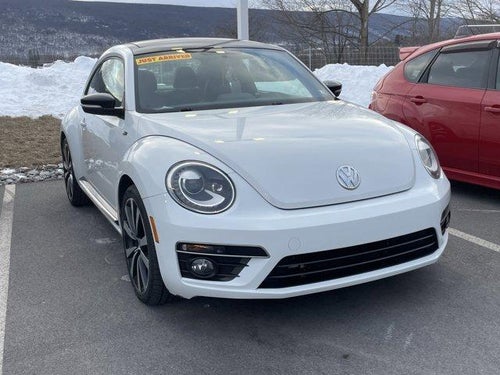 2014 Volkswagen Beetle 2dr DSG 2.0T Turbo R-Line PZEV