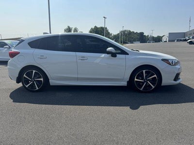 2022 Subaru Impreza Sport 5-door CVT