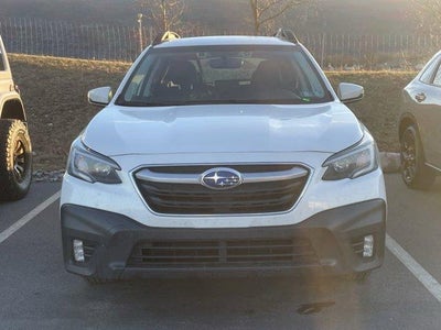 2022 Subaru Outback Premium CVT