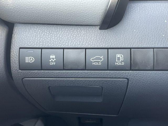 2024 Toyota Camry SE Auto AWD (Natl)