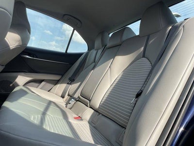 2021 Toyota Camry SE Auto AWD (Natl)