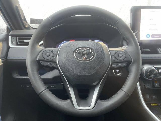 2023 Toyota RAV4 Hybrid XSE AWD (Natl)