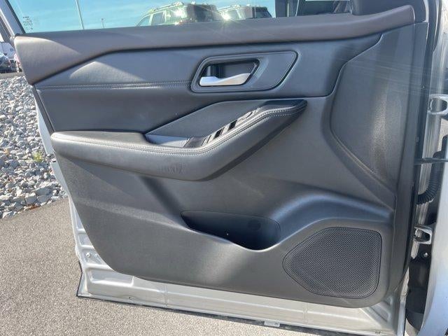 2023 Nissan Rogue AWD SV