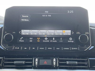 2025 Nissan Pathfinder SL 4WD