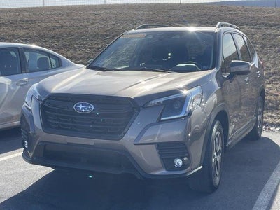 2024 Subaru Forester Premium AWD