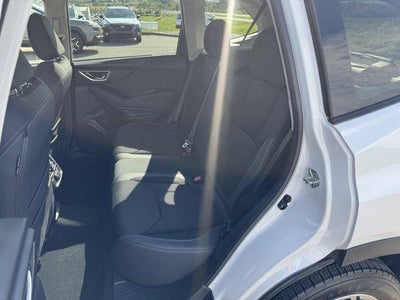 2022 Subaru Forester Premium CVT