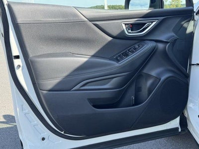 2022 Subaru Forester Premium CVT