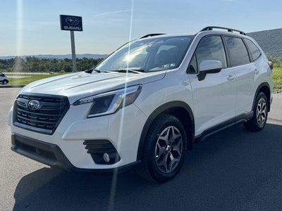 2022 Subaru Forester Premium CVT