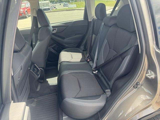 2021 Subaru Forester Premium CVT