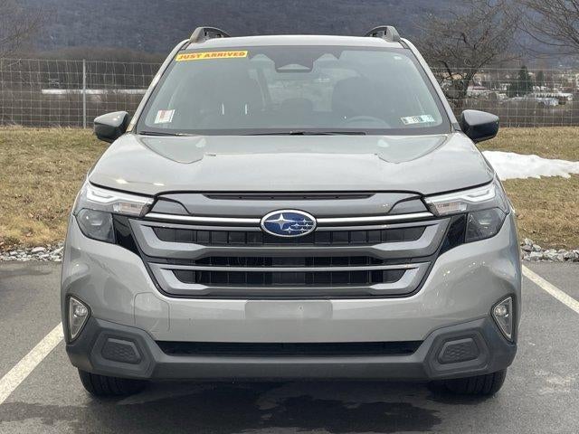 2025 Subaru Forester Premium AWD