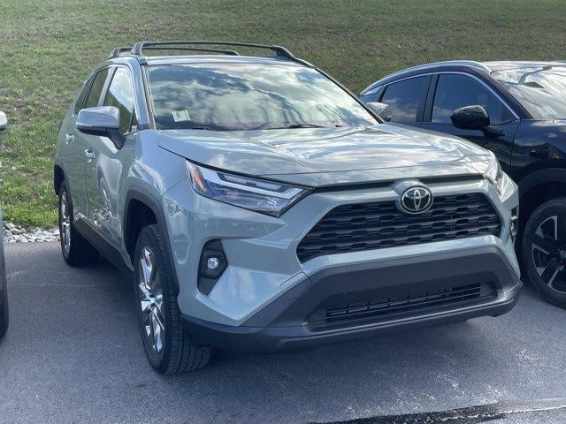 2022 Toyota RAV4 XLE Premium AWD (Natl)
