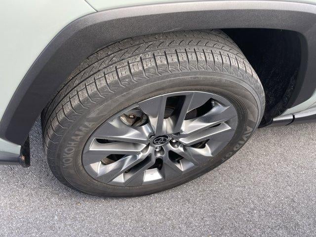 2022 Toyota RAV4 XLE Premium AWD (Natl)