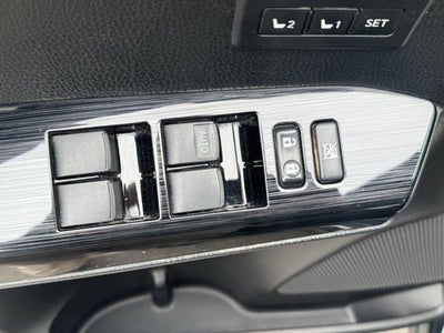 2018 Toyota RAV4 Limited AWD (GS)