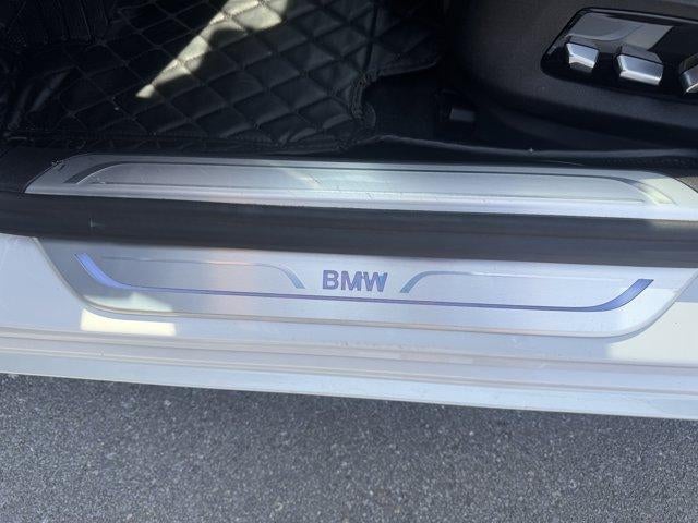 2022 BMW 740i xDrive Sedan