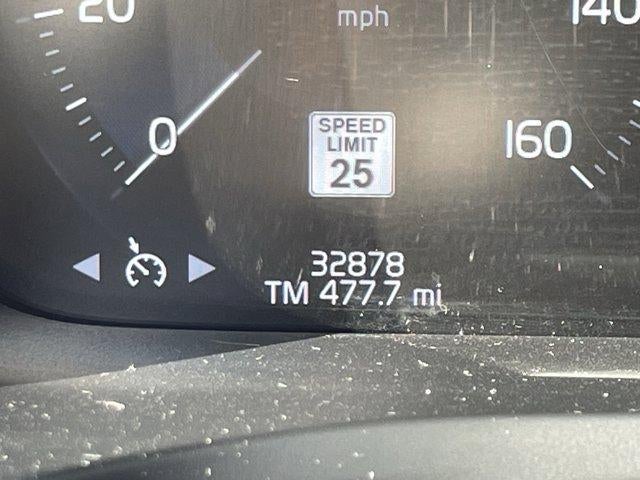 2022 Volvo V60 Cross Country T5 AWD