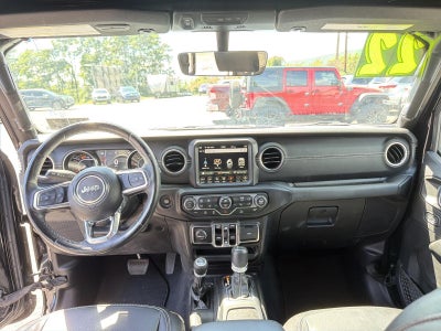 2022 Jeep Wrangler Unlimited Sahara 4x4