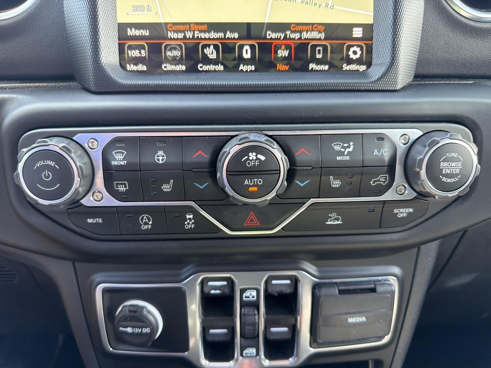 2022 Jeep Wrangler Unlimited Sahara 4x4