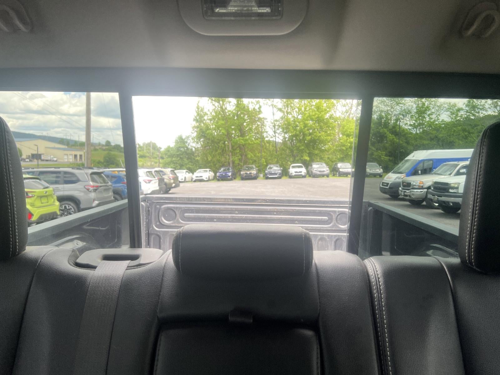 2017 RAM 1500 Sport 4x4 Crew Cab 6'4" Box