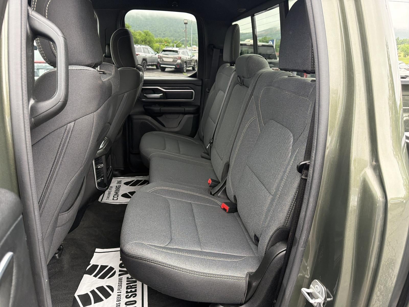 2021 RAM 1500 Big Horn 4x4 Quad Cab 6'4" Box