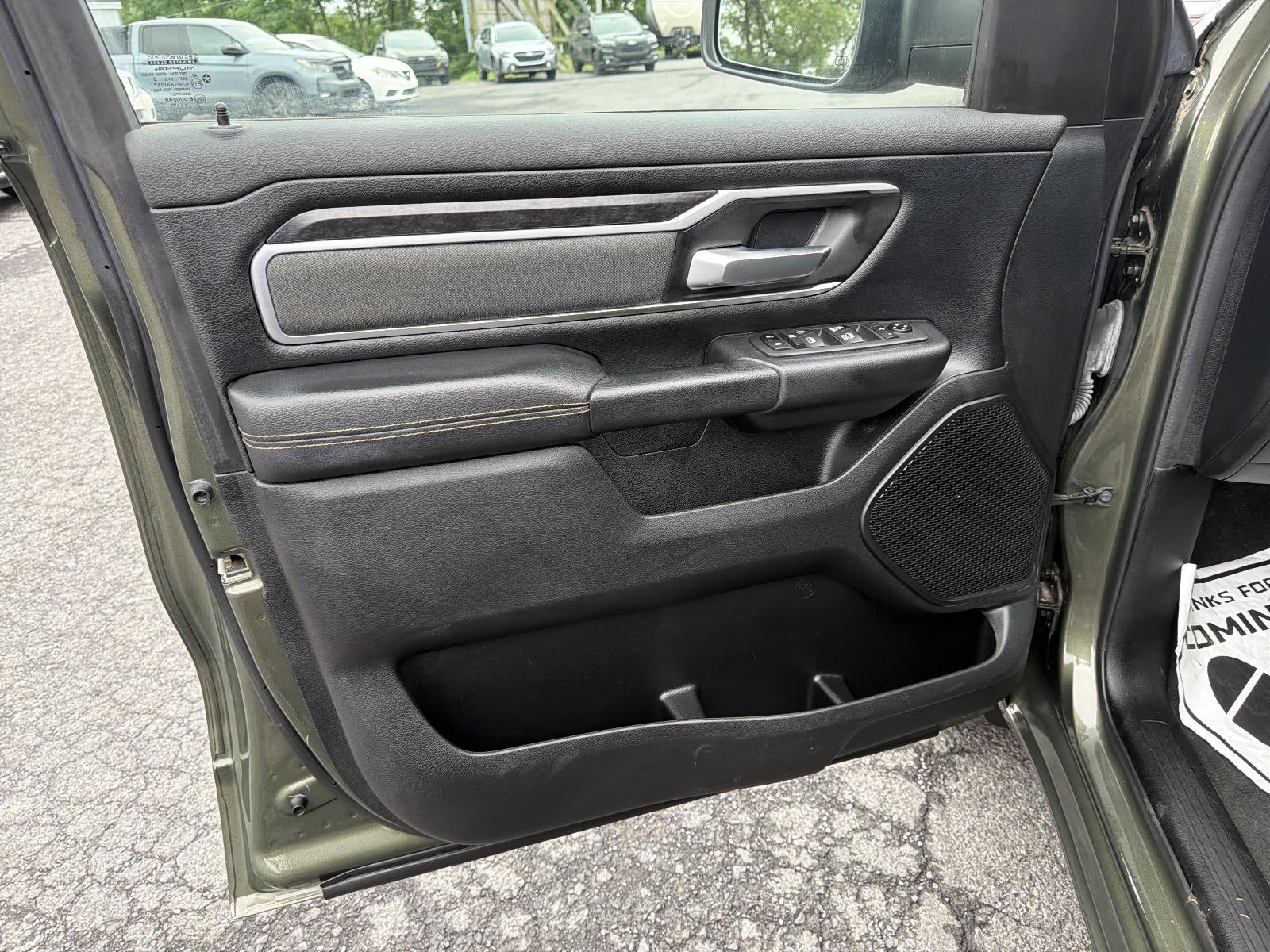2021 RAM 1500 Big Horn 4x4 Quad Cab 6'4" Box