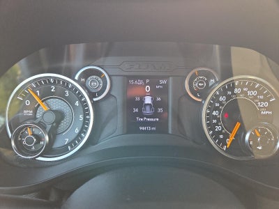 2021 RAM 1500 Big Horn 4x4 Quad Cab 6'4" Box