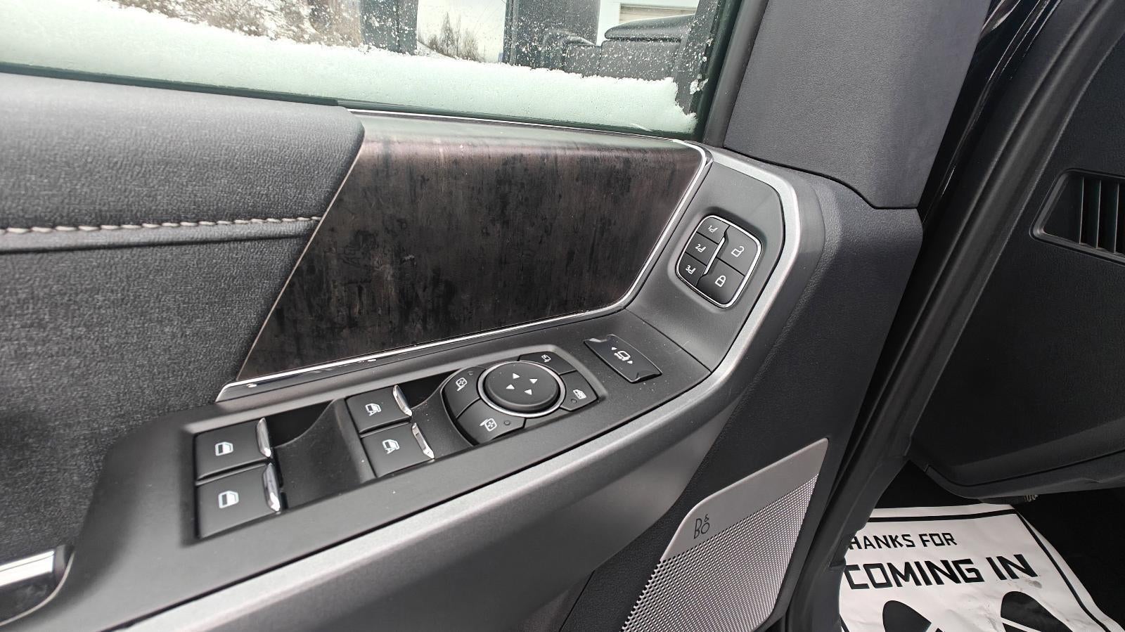 2024 Ford Super Duty F-350 SRW LARIAT 4WD Crew Cab 6.75' Box