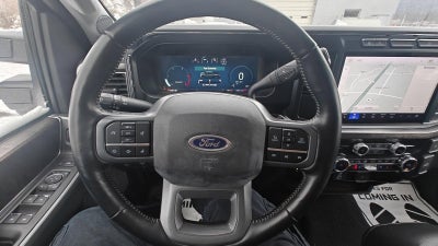 2024 Ford Super Duty F-350 SRW LARIAT 4WD Crew Cab 6.75' Box