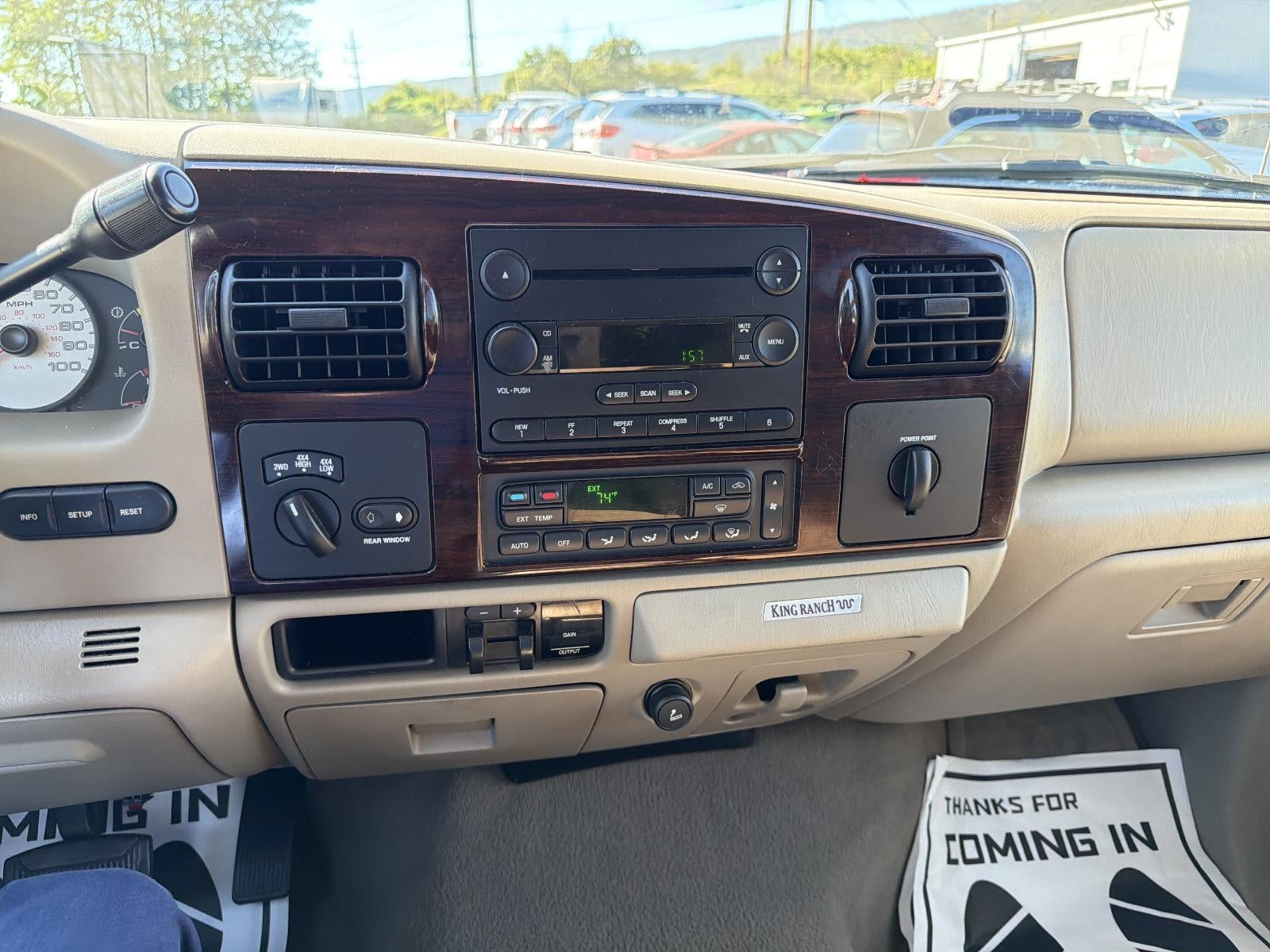 2005 Ford Super Duty F-350 DRW King Ranch