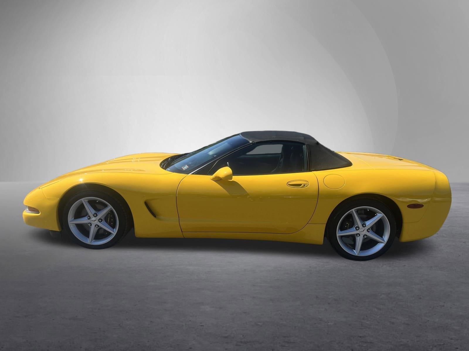 2004 Chevrolet Corvette Base