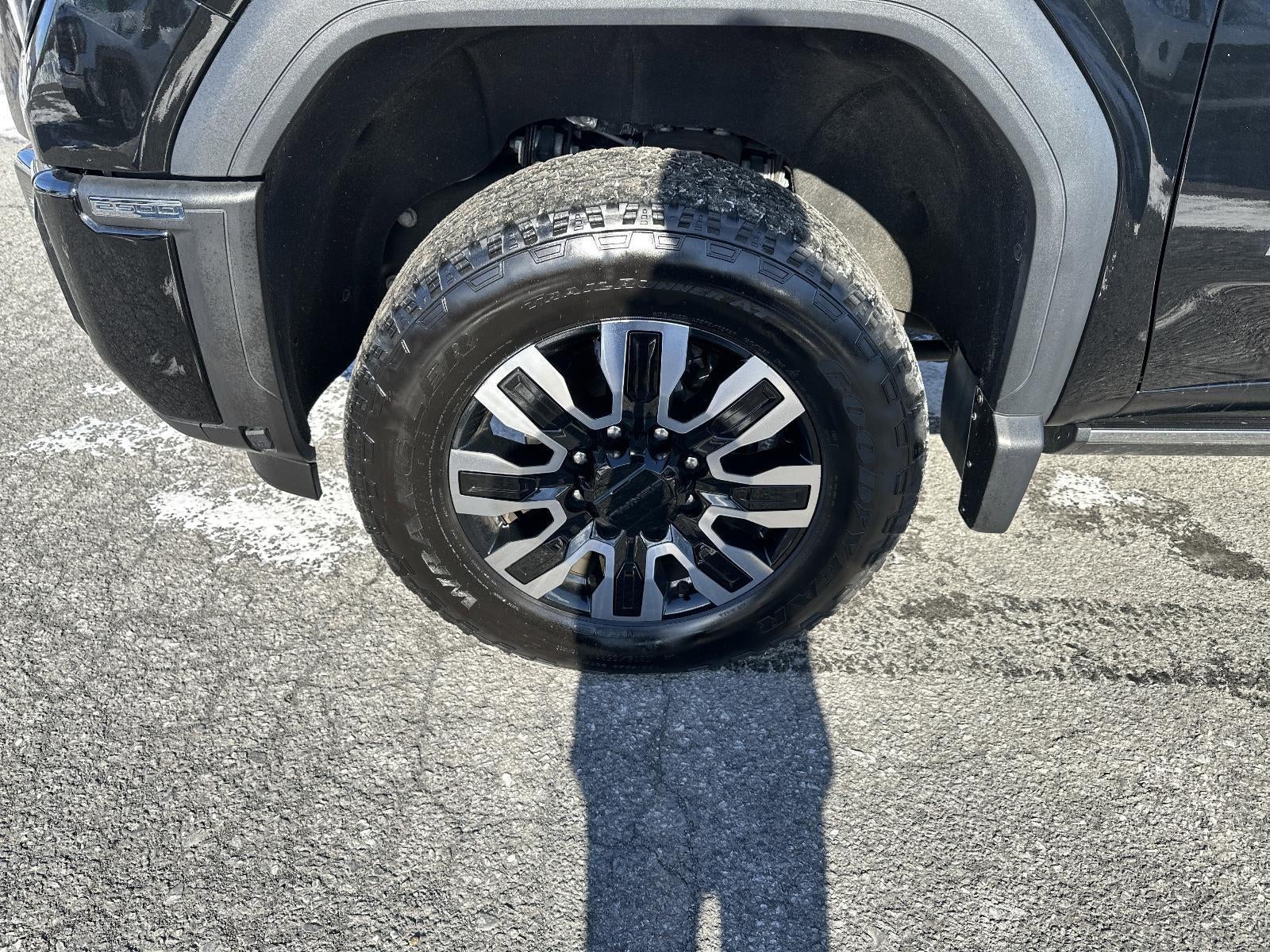 2025 GMC Sierra 2500 HD Crew Cab Standard Box 4-Wheel Drive Denali Ultimate