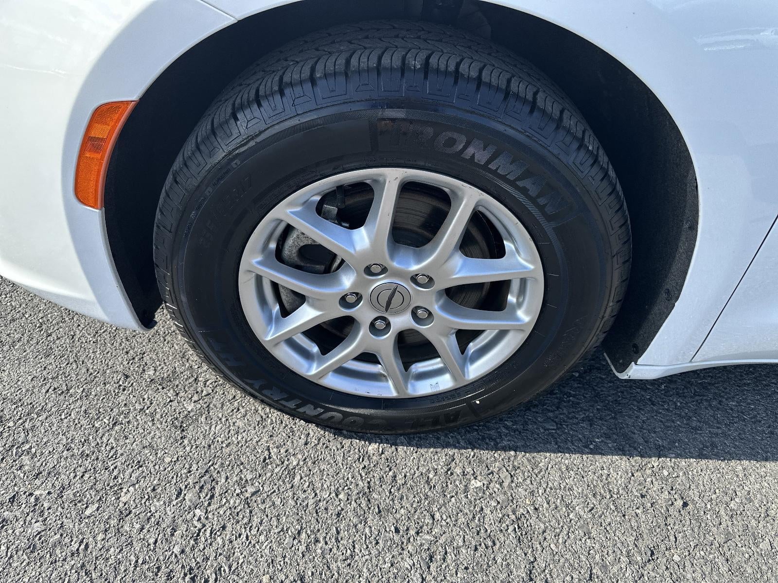 2023 Chrysler Pacifica Touring L FWD