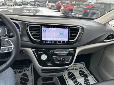 2024 Chrysler Pacifica Touring L FWD