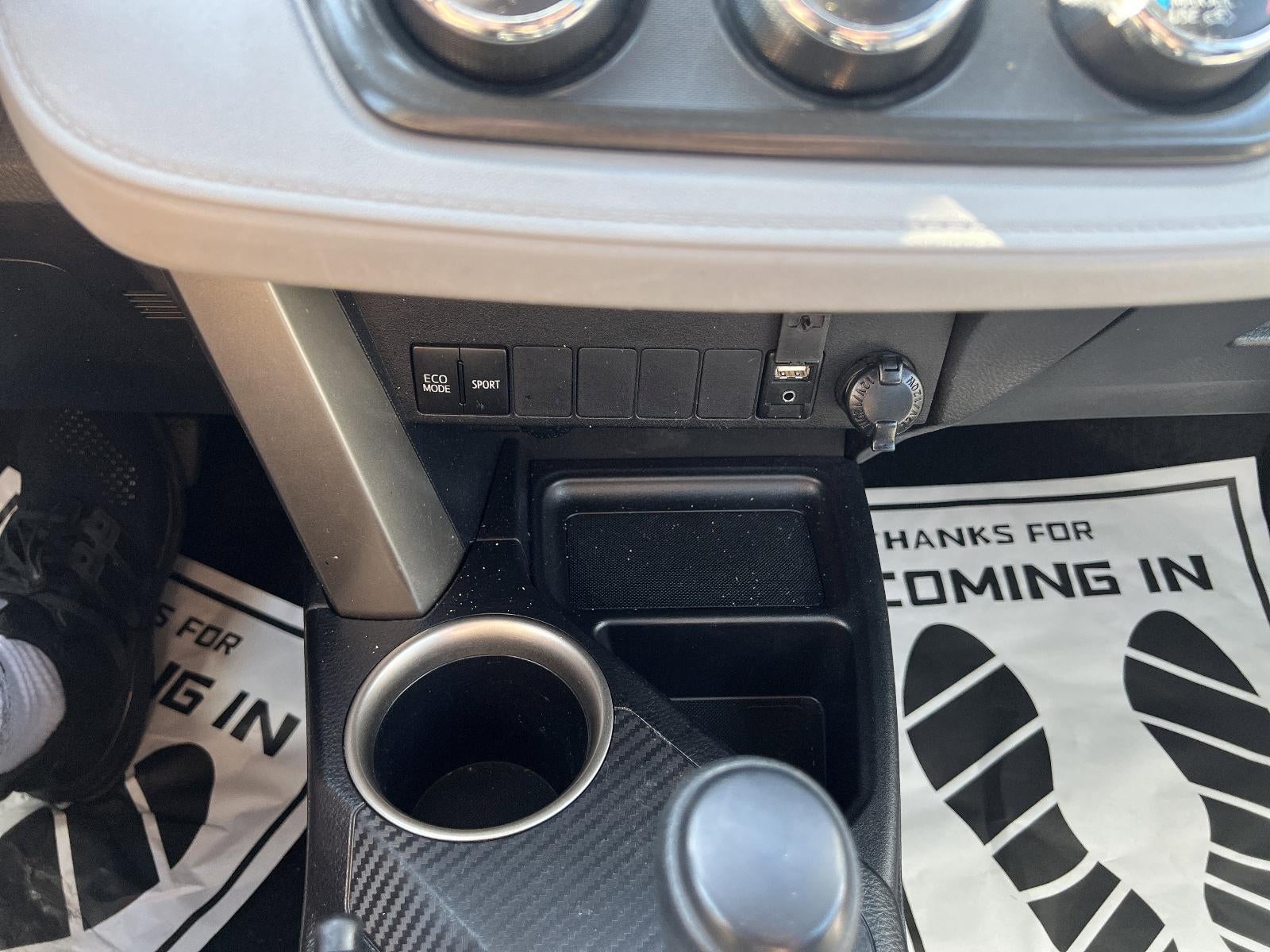 2014 Toyota RAV4 AWD 4dr LE (Natl)