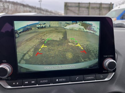 2023 Nissan Sentra SV CVT