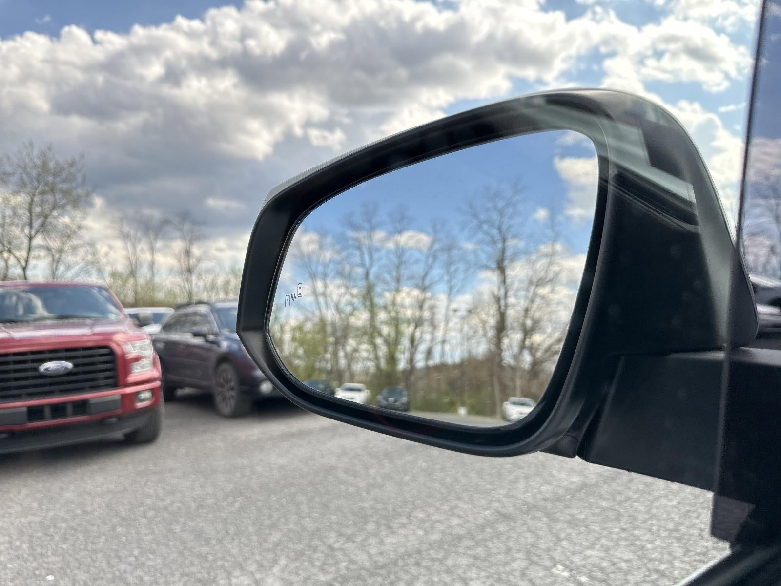 2022 Toyota Tacoma 4WD 4WD TRD Sport Double Cab 5' Bed V6 AT (Natl)