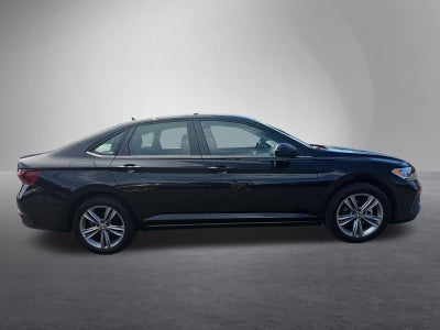 2024 Volkswagen Jetta SE Auto