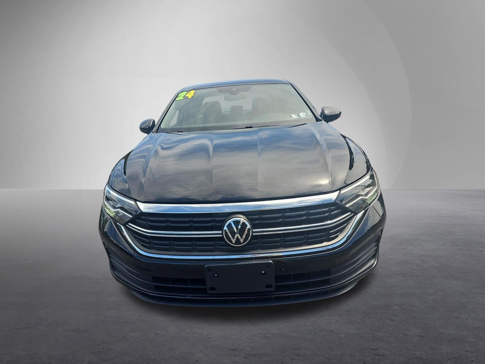 2024 Volkswagen Jetta SE Auto