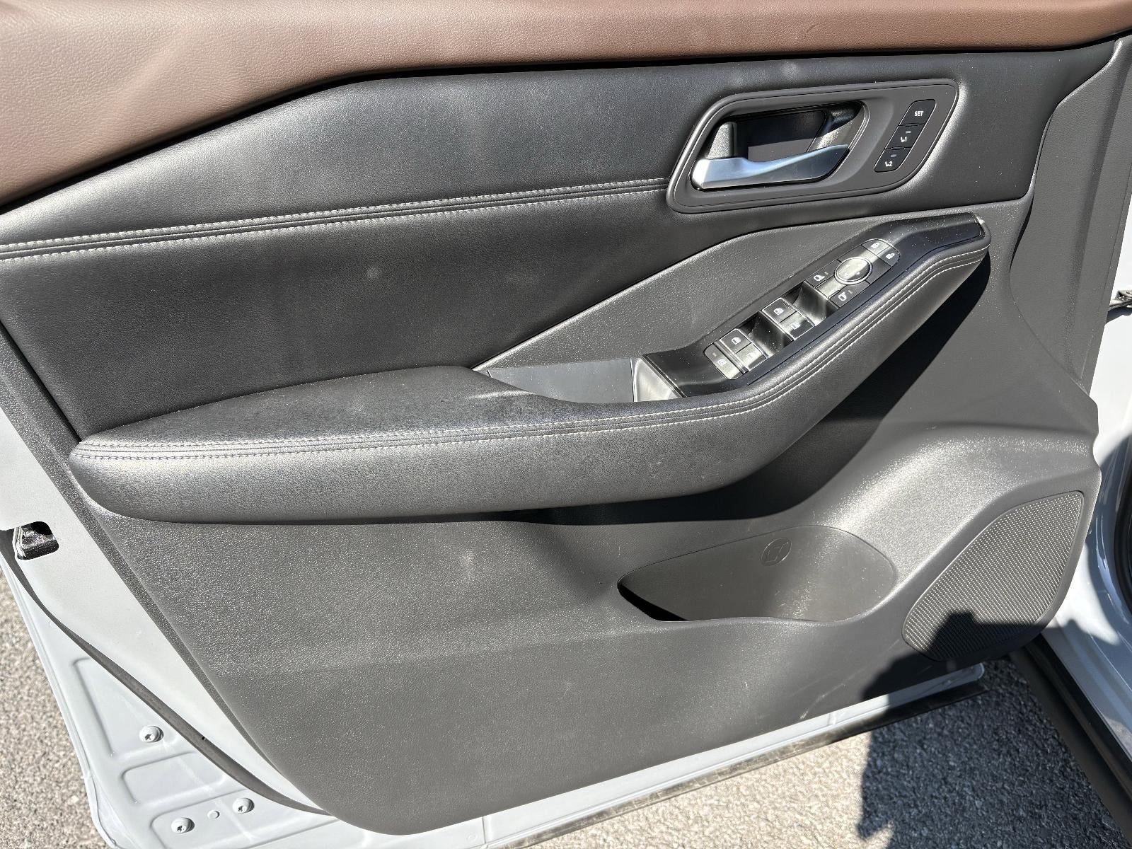 2022 Nissan Rogue AWD SL