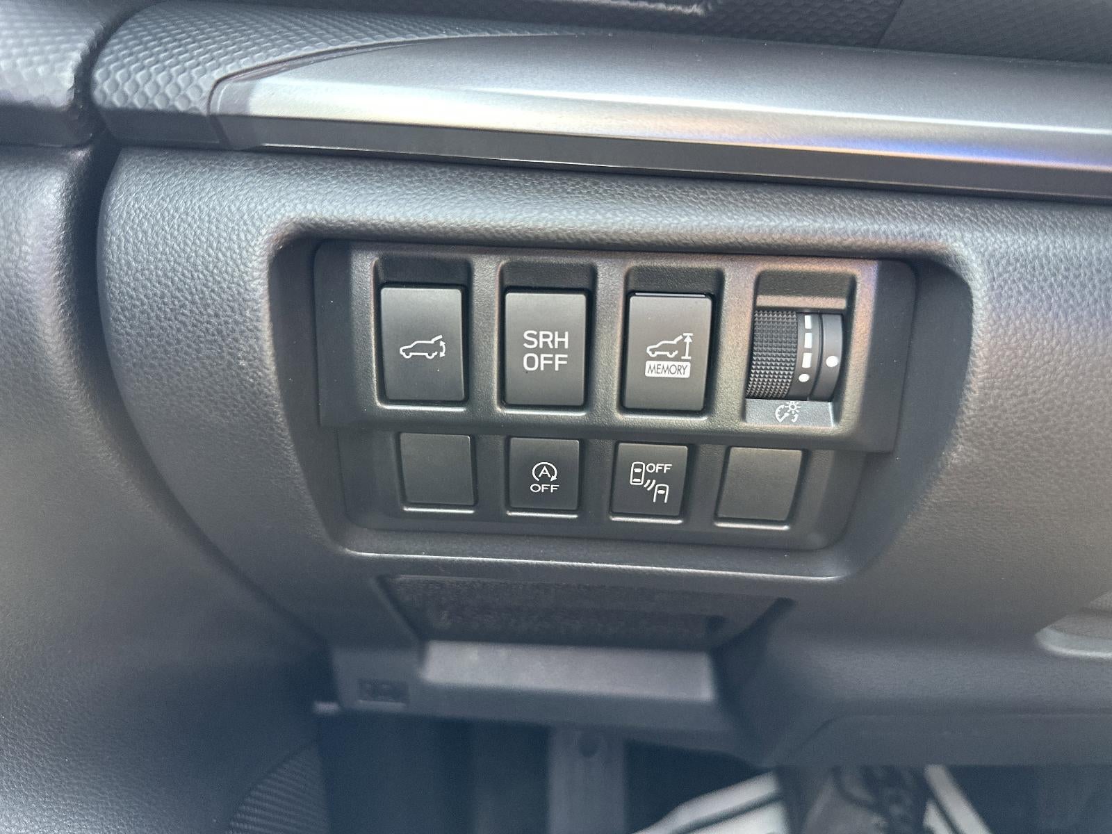 2023 Subaru Forester Premium CVT