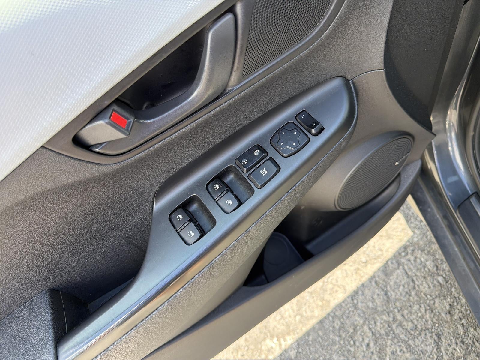 2020 Hyundai KONA SEL Plus Auto AWD