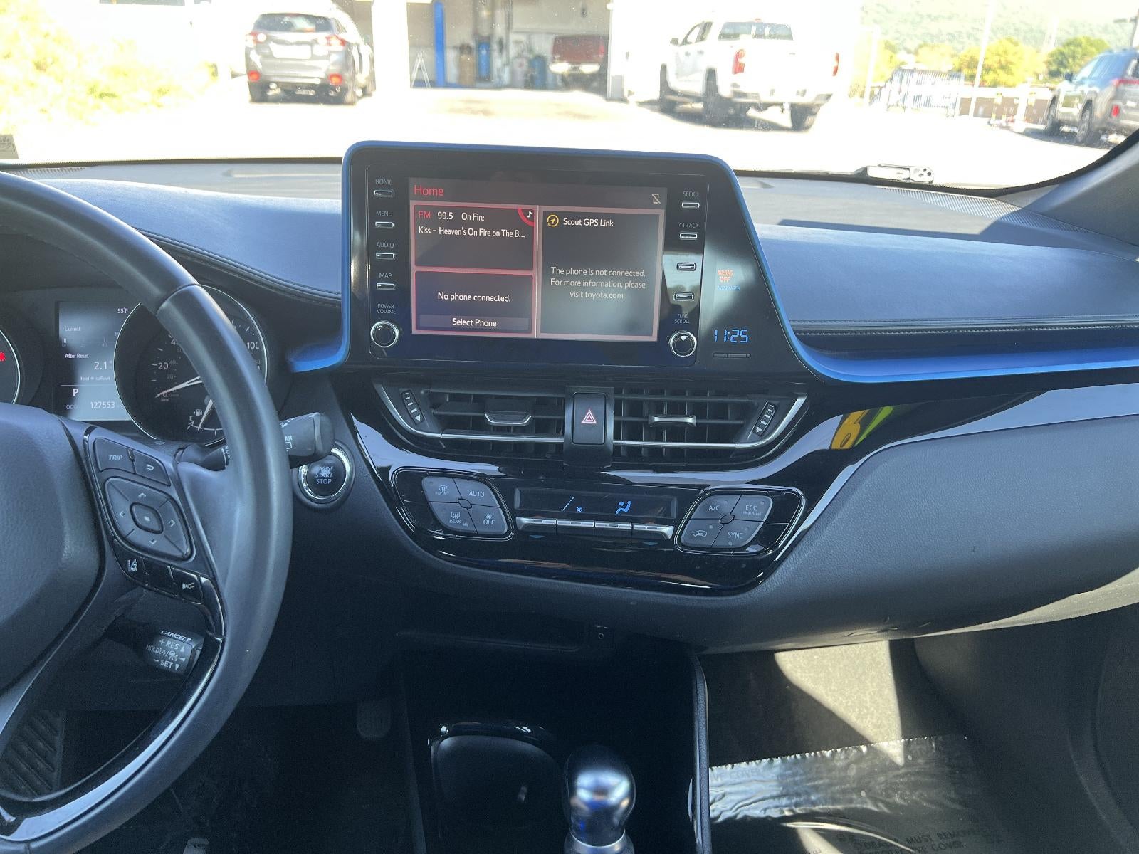 2019 Toyota C-HR XLE FWD (Natl)