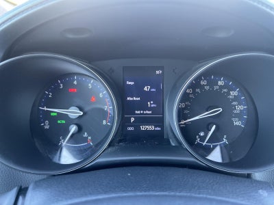 2019 Toyota C-HR XLE FWD (Natl)
