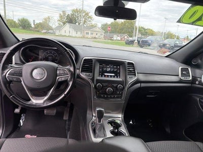 2020 Jeep Grand Cherokee Laredo E 4x4