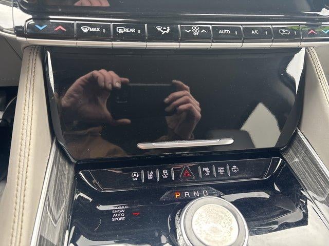 2022 Jeep Wagoneer Series II 4x4