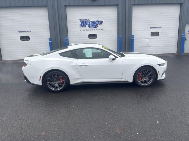 2024 Ford Mustang EcoBoost Fastback
